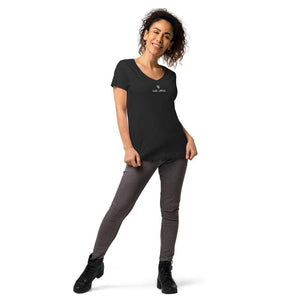 Women’s fitted V-Neck T-Shirt Logs 1 W GIO JACK
